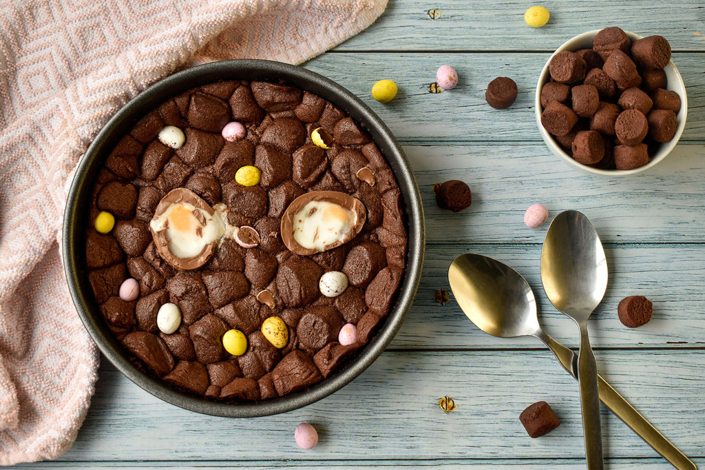 Mini Egg Brownie Dough Skillet